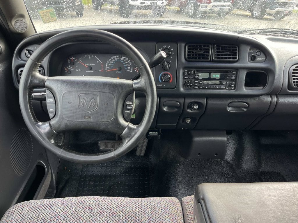 2000 Dodge Ram 3500 SLT DRW