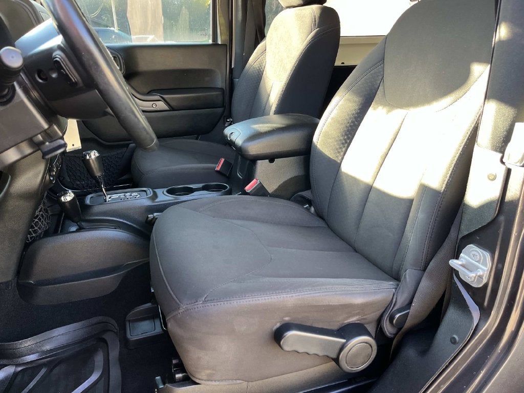 2017 Jeep Wrangler Sport