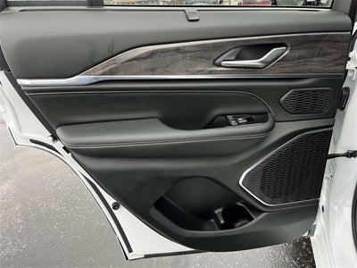 2024 Jeep Grand Cherokee Overland