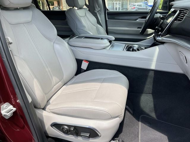 2024 Jeep Wagoneer L Series II
