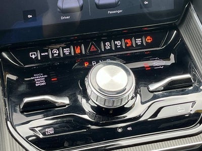 2024 Jeep Grand Wagoneer L Series II