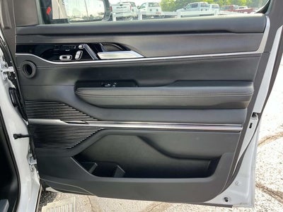 2024 Jeep Grand Wagoneer L Series II