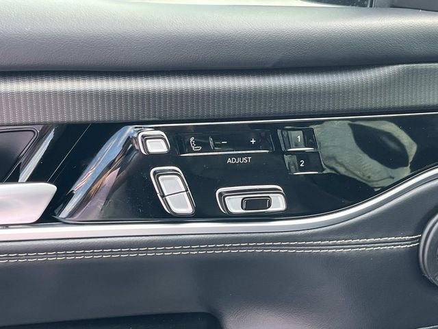 2024 Jeep Grand Wagoneer L Series II