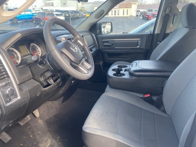 2024 RAM 1500 Classic SLT