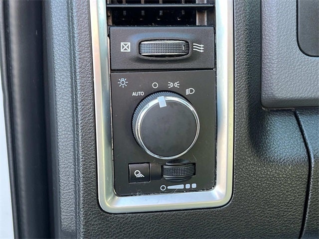 2019 RAM 1500 Classic SLT