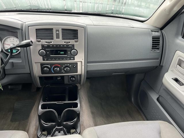 2006 Dodge Dakota SLT