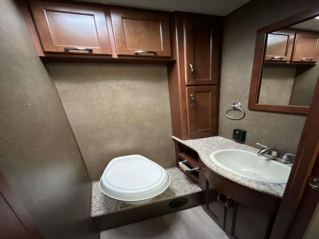 2016 Ford ford truck f-53 motorhome chassis