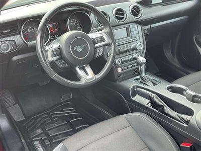 2015 Ford Mustang V6