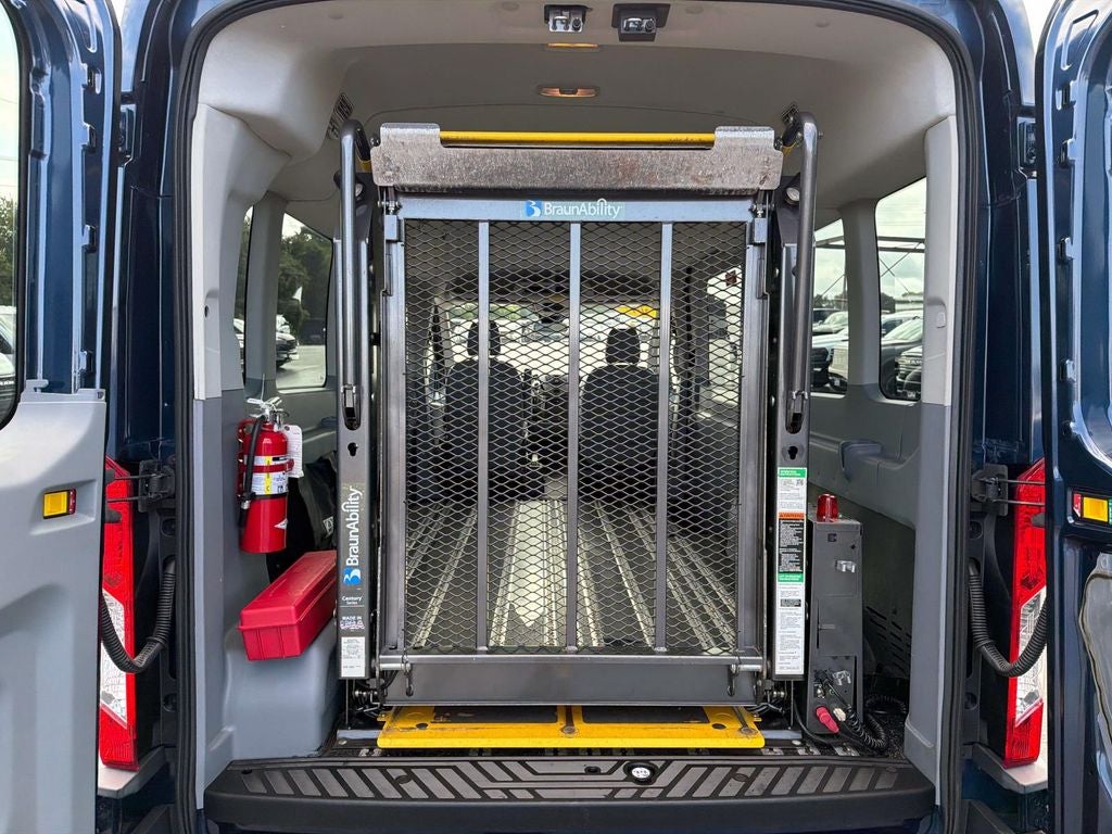2017 Ford Transit-350 XL