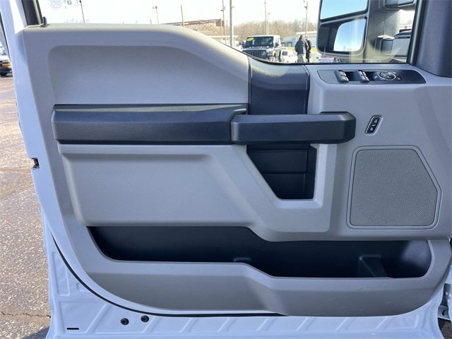 2022 Ford F-350SD XL 179 WB