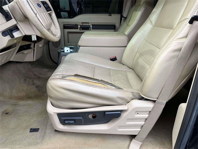 2008 Ford F-550SD Lariat DRW