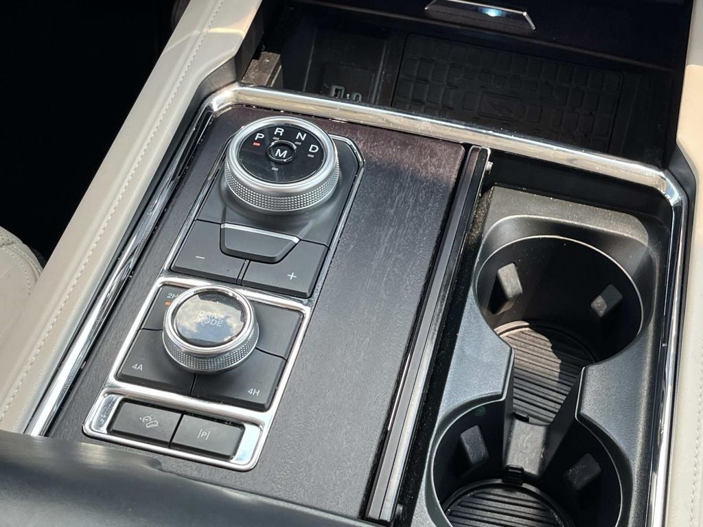 2024 Ford Expedition Platinum