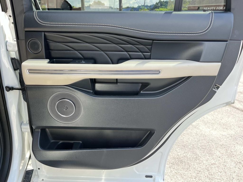 2024 Ford Expedition Platinum