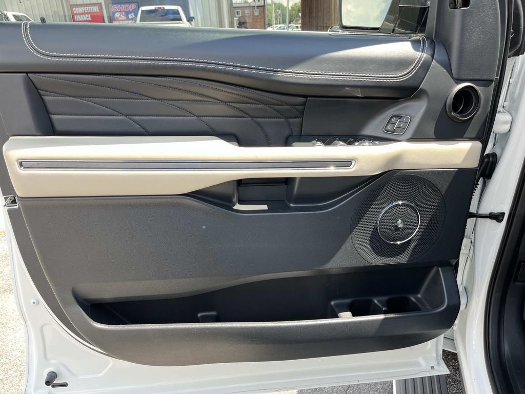 2024 Ford Expedition Platinum