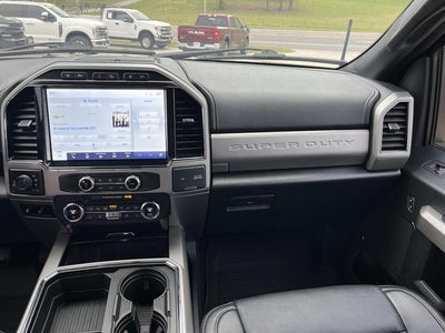 2022 Ford F-250SD Lariat