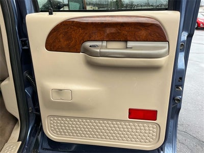 2004 Ford F-350SD Lariat