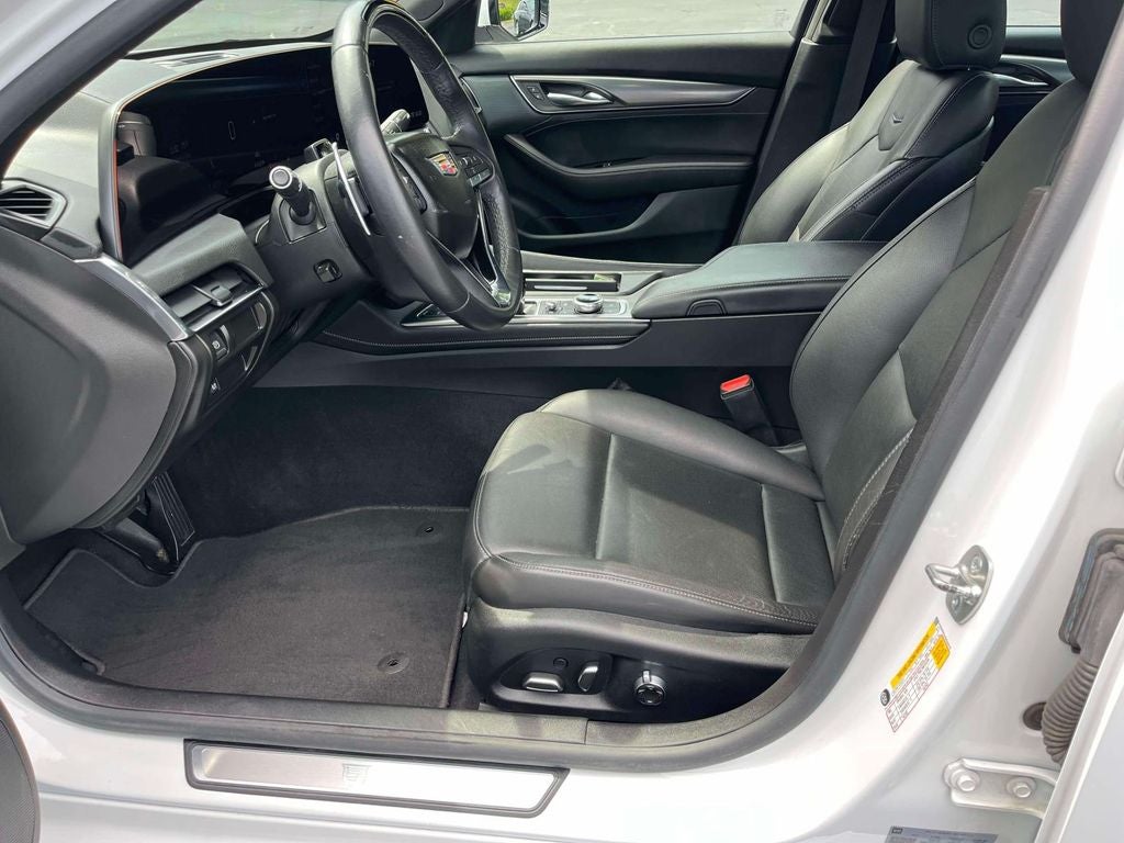 2025 Cadillac CT5 Premium Luxury