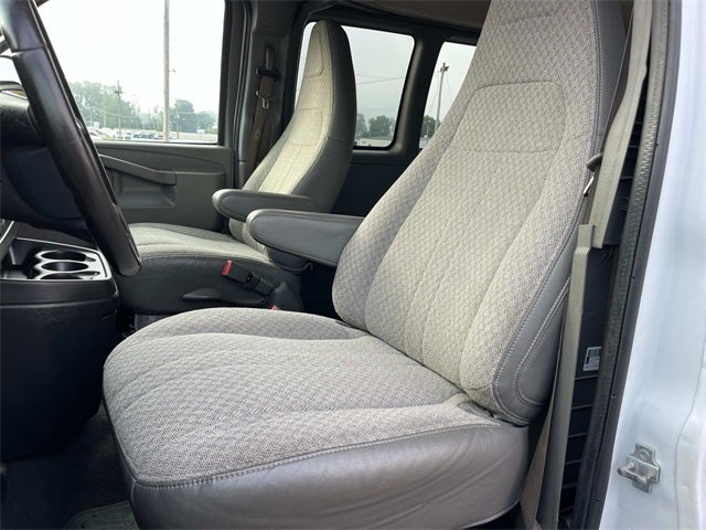 2019 Chevrolet Express 3500 LT Passenger