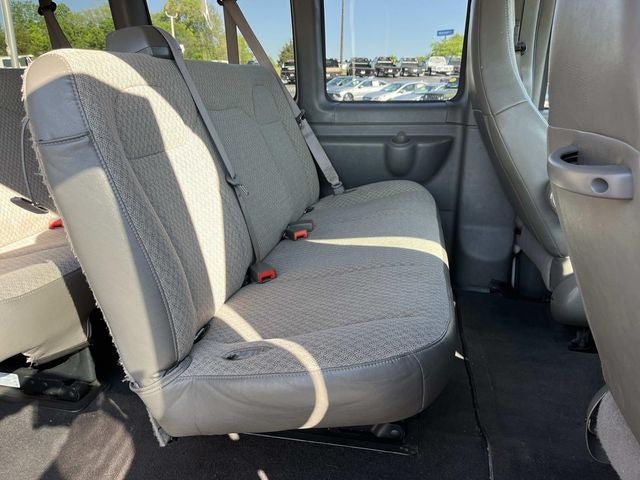 2024 Chevrolet Express 3500 LT Passenger