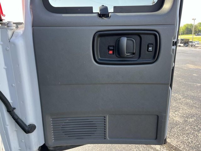2024 Chevrolet Express 3500 LT Passenger