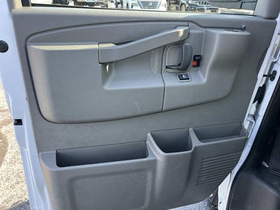 2024 Chevrolet Express 3500 LT Passenger