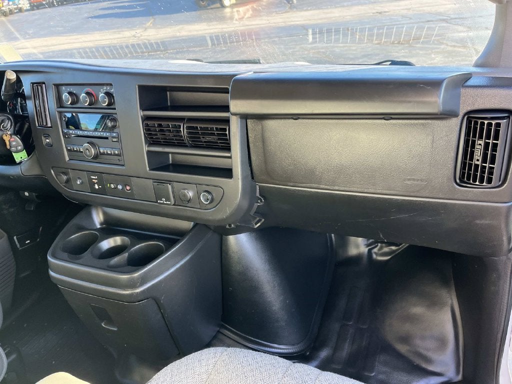 2019 Chevrolet Express 3500 Work Van Cutaway