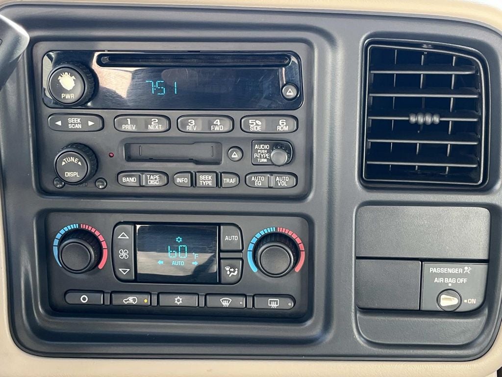 2004 Chevrolet Silverado 2500HD LS