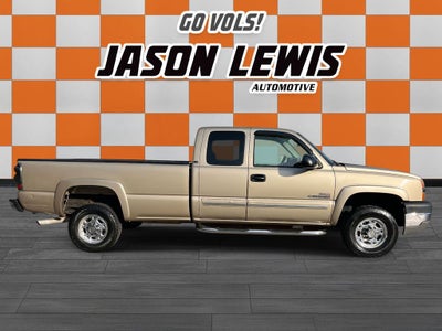 2004 Chevrolet Silverado 2500HD LS