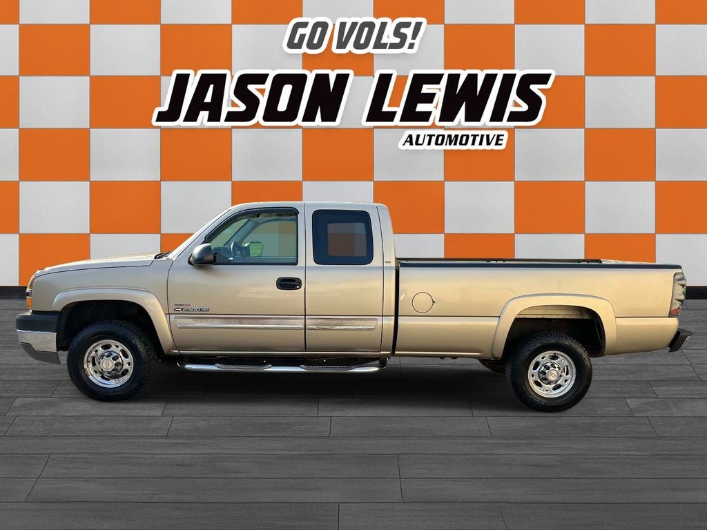 2004 Chevrolet Silverado 2500HD LS