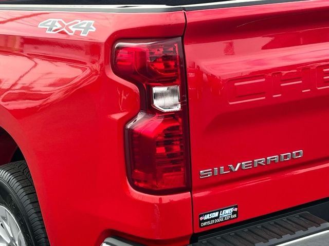 2025 Chevrolet Silverado 1500 LT LT1