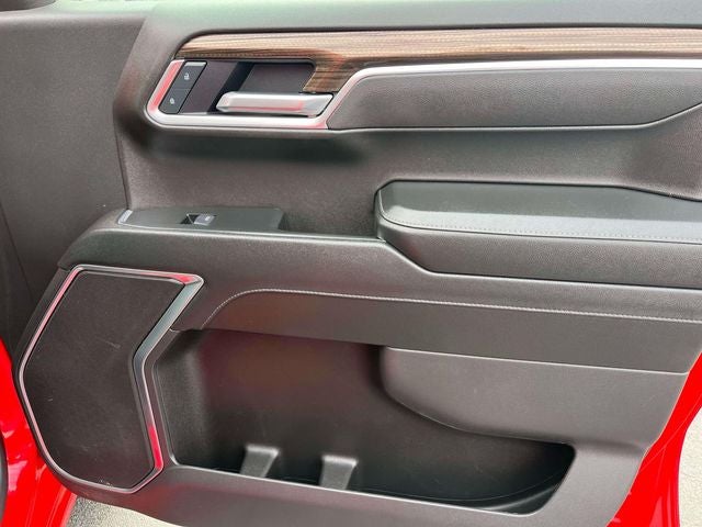 2025 Chevrolet Silverado 1500 LT LT1