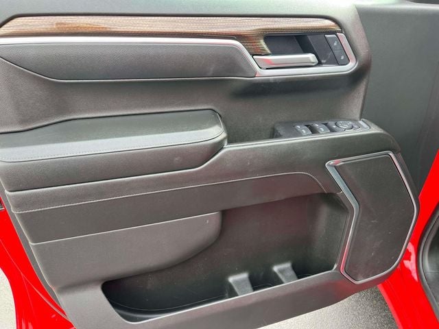 2025 Chevrolet Silverado 1500 LT LT1