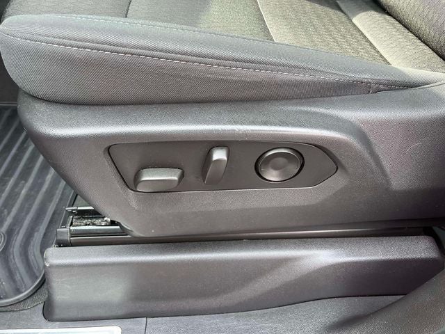 2025 Chevrolet Silverado 1500 LT LT1