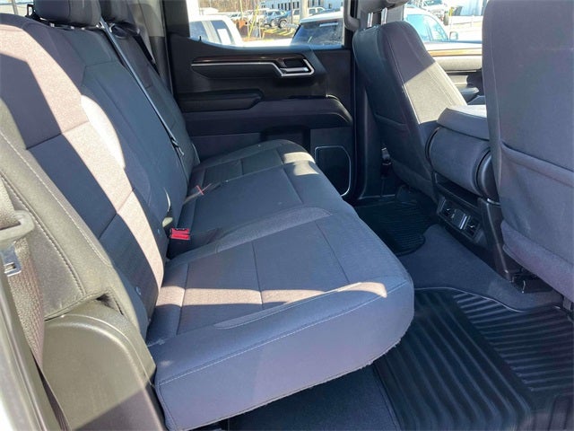 2025 Chevrolet Silverado 1500 LT LT1