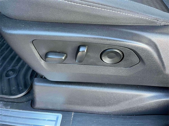 2025 Chevrolet Silverado 1500 LT LT1