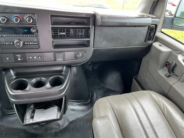 2023 Chevrolet Express 2500 Work Van Cargo