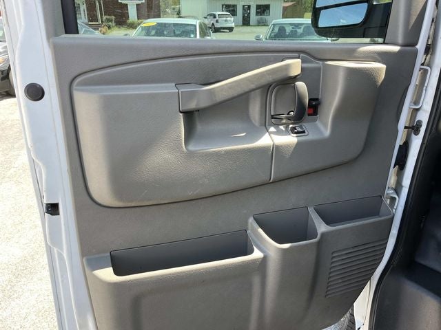 2018 Chevrolet Express 2500 Work Van Cargo