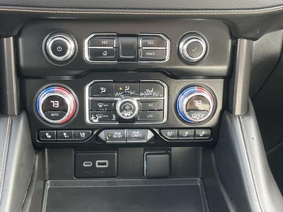 2021 GMC Yukon XL AT4