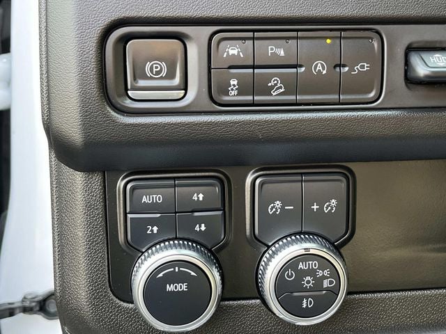 2021 GMC Yukon XL AT4