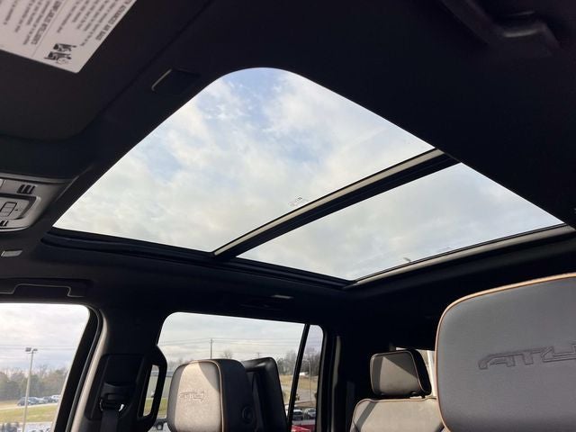 2021 GMC Yukon XL AT4