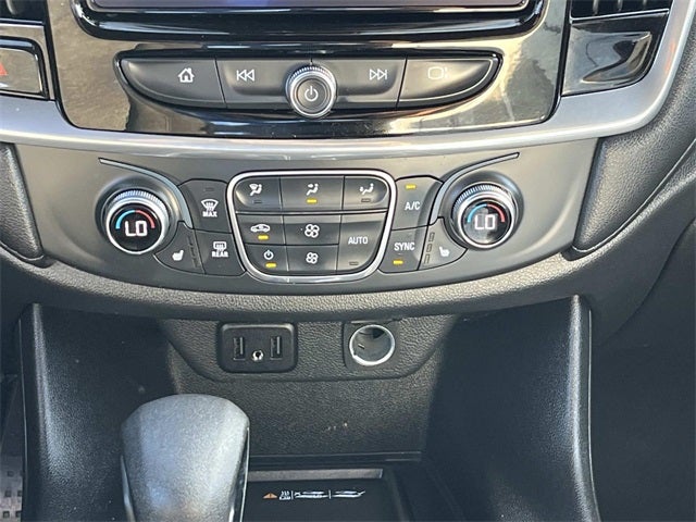 2022 Chevrolet Traverse LT 1LT