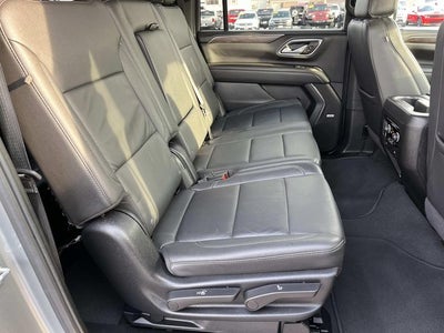 2024 Chevrolet Suburban LT