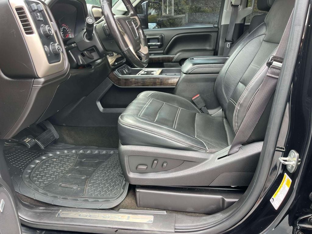 2015 GMC Sierra 2500HD Denali