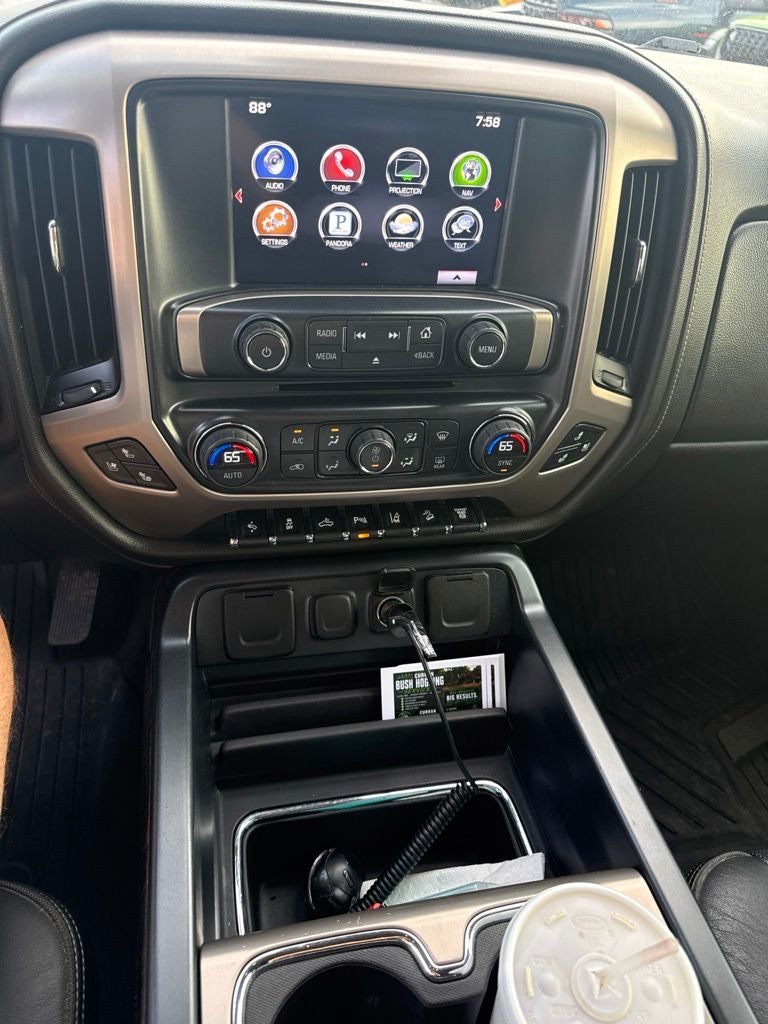 2016 GMC Sierra 2500HD Denali