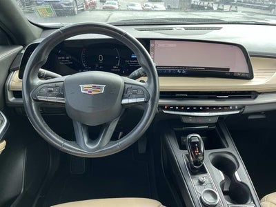 2024 Cadillac XT4 Premium Luxury