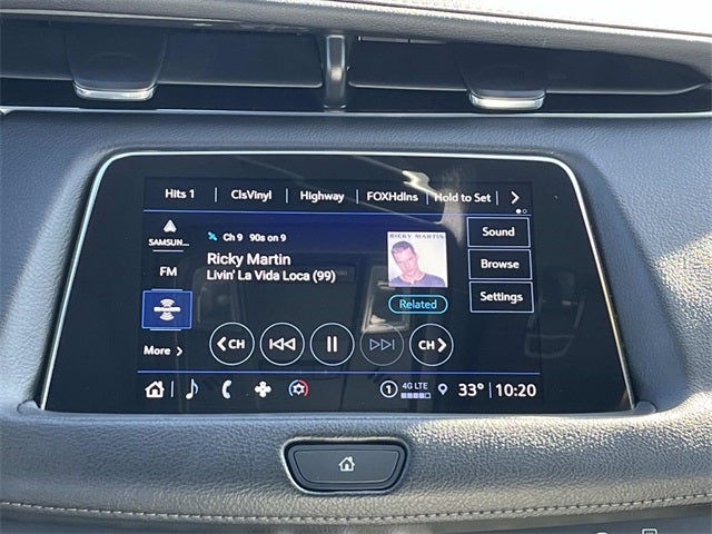 2023 Cadillac XT4 Premium Luxury