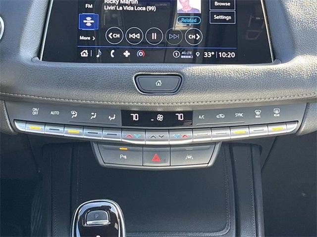 2023 Cadillac XT4 Premium Luxury