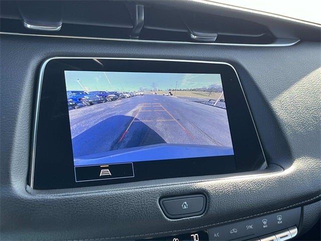 2023 Cadillac XT4 Premium Luxury