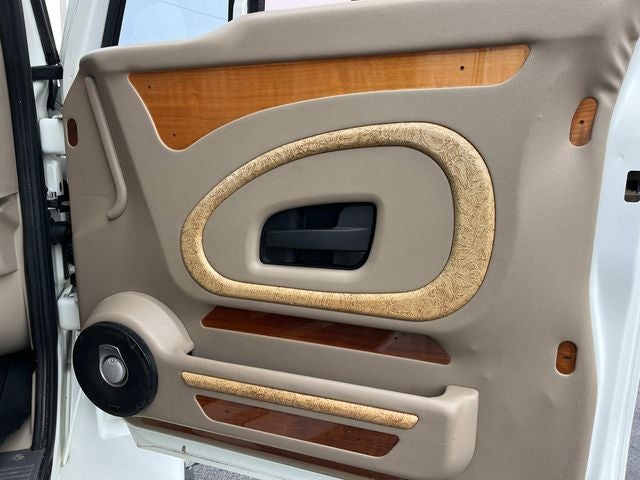 2008 International DuraStar 4400 SBA LP 4X2