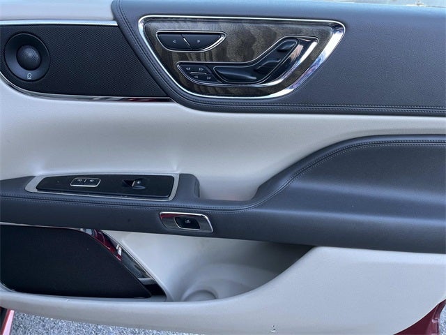 2018 Lincoln Continental Reserve